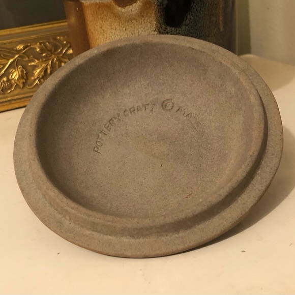 8037 Vintage Pottery Craft Jar with Lid Cocoa Brown Tan Black Knobbed Lid - Picture 5 of 13